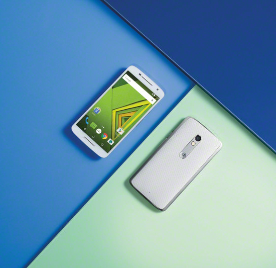 Moto X Play white